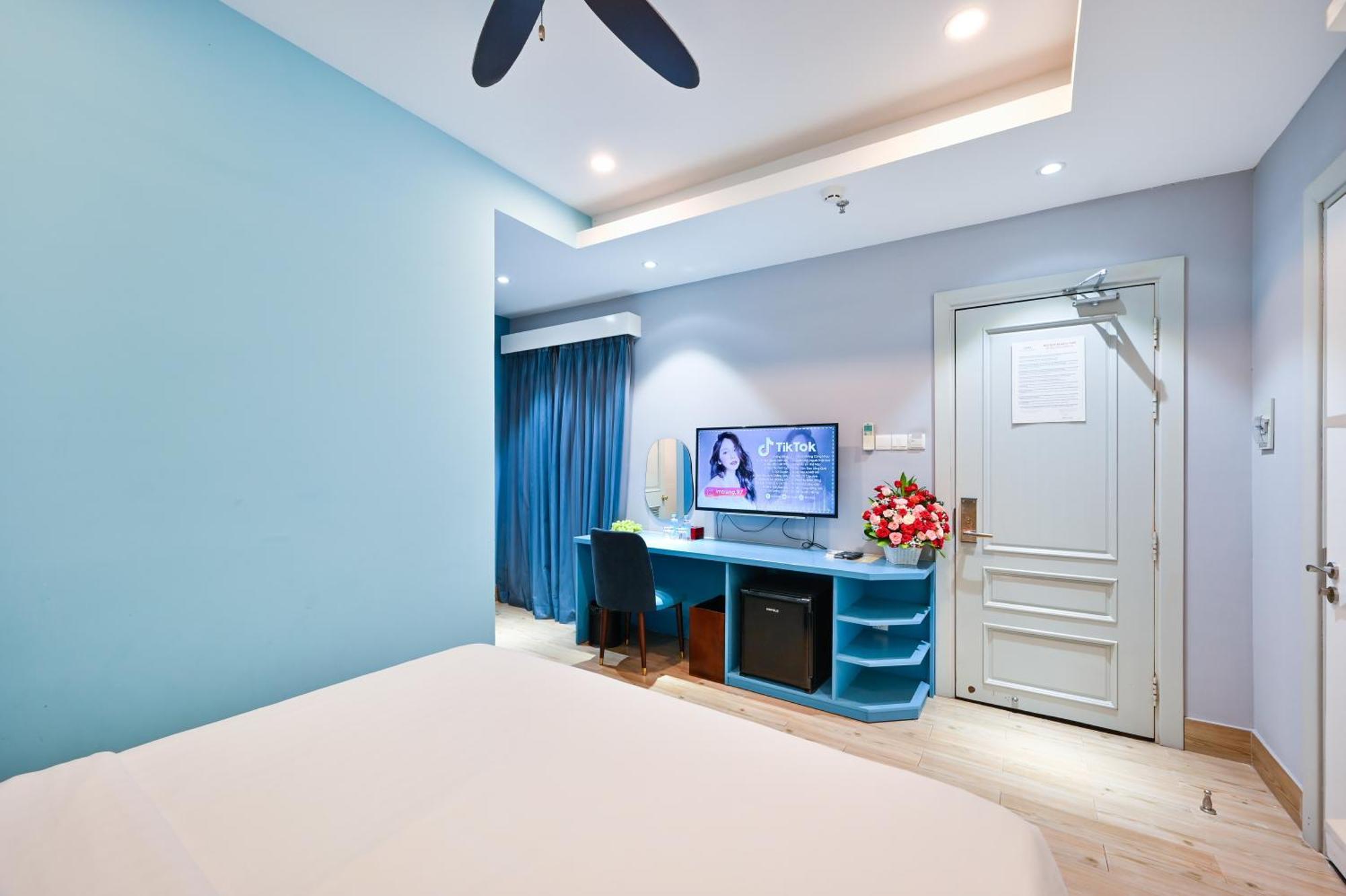 サム ホテル&アパートメント ホーチミン市 部屋 写真